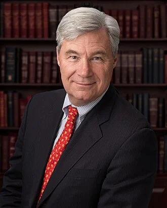 Sheldon Whitehouse height profile photo