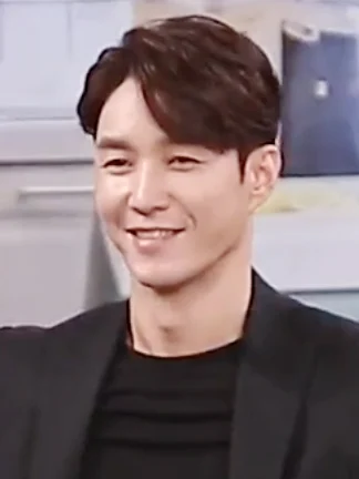 Shim Hyung-tak height profile photo