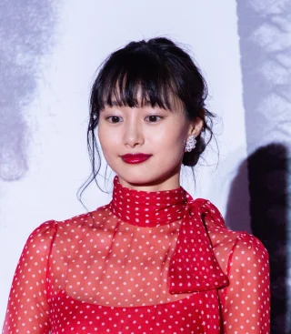 Shioli Kutsuna height profile photo