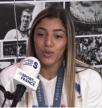 Shirine Boukli height profile photo