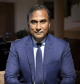Shiva Ayyadurai height profile photo