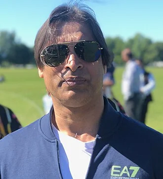 Shoaib Akhtar height profile photo