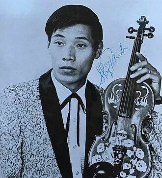 Shoji Tabuchi height profile photo