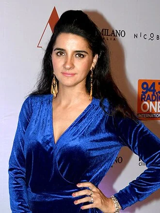 Shruti Seth height profile photo