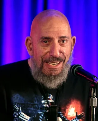Sid Haig height profile photo