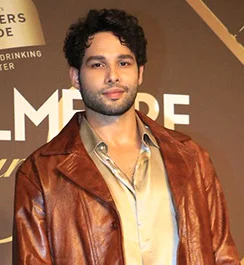 Siddhant Chaturvedi height profile photo