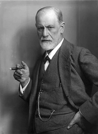Sigmund Freud height profile photo