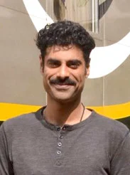Sikandar Kher height profile photo