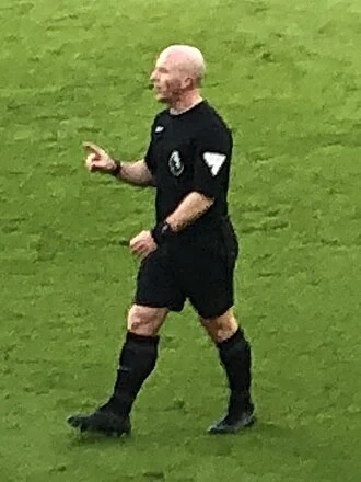 Simon Hooper height profile photo