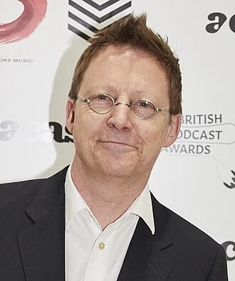 Simon Mayo height profile photo