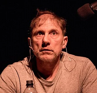 Simon McBurney height profile photo