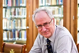 Simon Wessely height profile photo