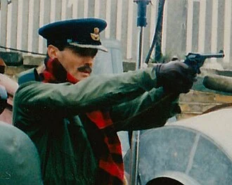 Simon Williams (actor) height profile photo