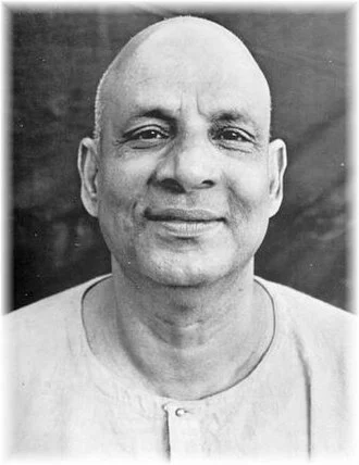 Sivananda Saraswati height profile photo