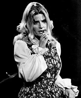 Skeeter Davis height profile photo