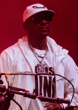 Skepta height profile photo