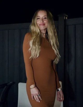 Skyler Shaye height profile photo