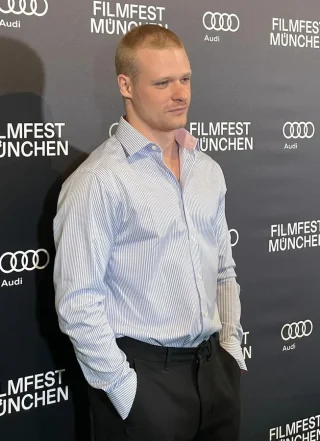 Solly McLeod height profile photo