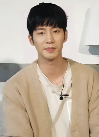 Song Jae-rim height profile photo