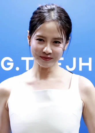 Song Ji-hyo height profile photo