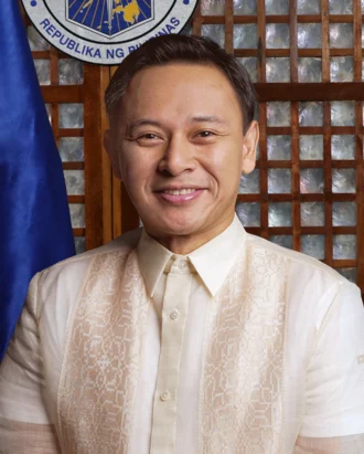 Sonny Angara height profile photo