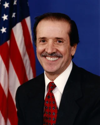 Sonny Bono height profile photo