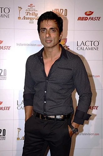 Sonu Sood height profile photo