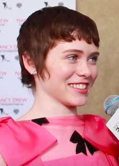 Sophia Lillis height profile photo
