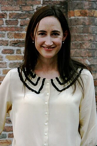 Sophie Kinsella height profile photo
