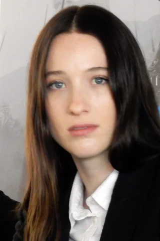 Sophie Lowe height profile photo