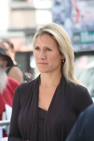 Sophie Raworth height profile photo