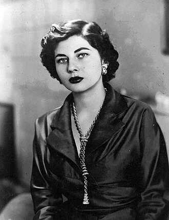 Soraya Esfandiary-Bakhtiary height profile photo