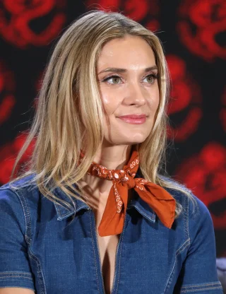Spencer Grammer height profile photo