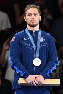 Spencer Lee height profile photo