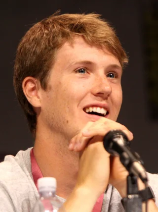 Spencer Treat Clark height profile photo