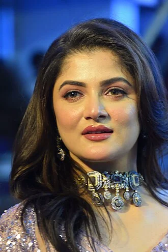 Srabanti Chatterjee height profile photo