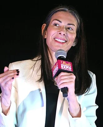 Stacy London height profile photo