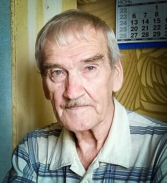 Stanislav Petrov height profile photo
