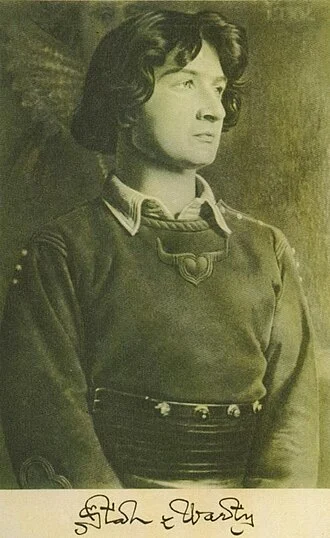 Stanisław Szukalski height profile photo