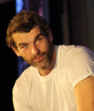 Stanley Weber height profile photo