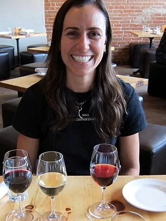 Steph Davis height profile photo