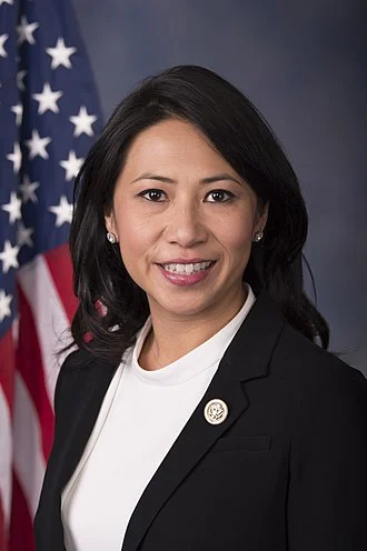 Stephanie Murphy height profile photo