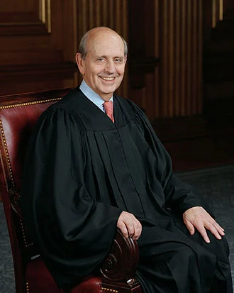 Stephen Breyer height profile photo