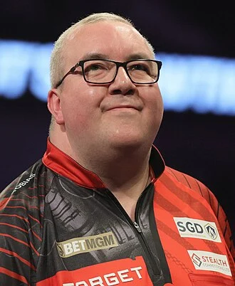 Stephen Bunting height profile photo