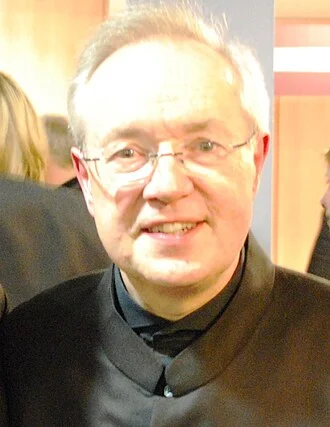 Stephen Cleobury height profile photo