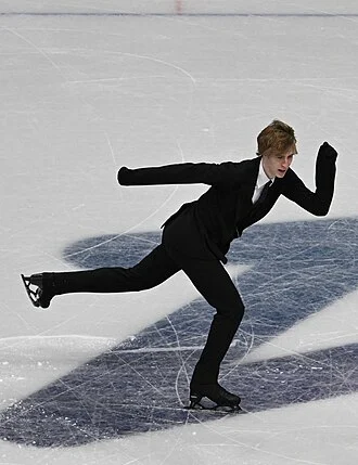 Stephen Gogolev height profile photo