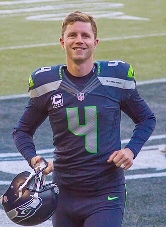 Stephen Hauschka height profile photo