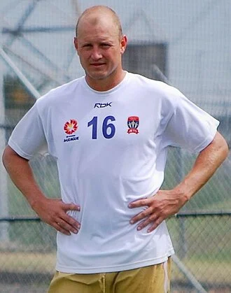 Stephen Laybutt height profile photo