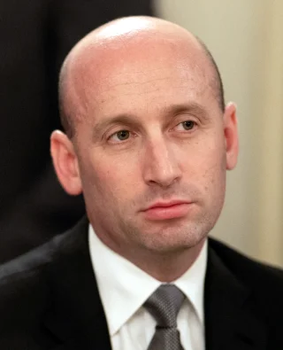 Stephen Miller height profile photo