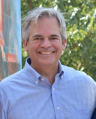 Steve Adler (politician) height profile photo